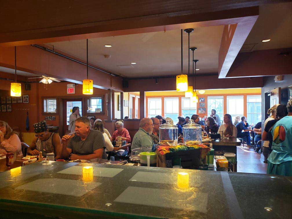 Home Kitchen Caf Rockland Maine When You Re Hungry Come HOME   Interior Shot 